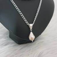 Perlenkette mit großen Perlen Anhänger / Süßwasserperlen Halskette/ Stilmix Kette / Halsketten Set/ Statement Schmuck Bild 4