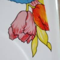 Blumendekorierte Wanduhr mit Quarz-Laufwerk. Kienzle. 27 x 19,5 x 2,5 cm Bild 8