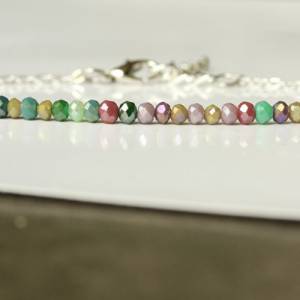 Creolen Perlen Ohrringe silber ein handgefertigtes Ohrringpaar mit funkelnden Perlen als minimalistisches Geschenk Bild 3