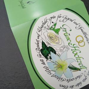 Klappkarte zur Grünen Hochzeit mit Bedeutung des Hochzeitstages - Variante grün Bild 1