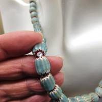 Chevron Perlen aus Java - hellblau, weiß, rot - ganzer Strang - 62 Glasperlen Bild 3