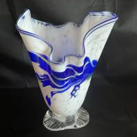 Glas Vase blau weiß Bild 3
