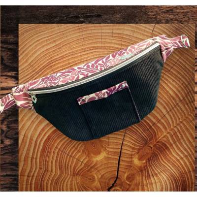 Crossbody Bag Bauchtasche aus Cord „Paisley“ ‍
