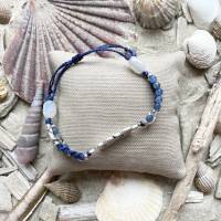„Poissons“ - Zweireihiges Armband mit Perlen, Fischschwarm-Verbinder, Perlmutt-Mond und Achat blau Bild 4