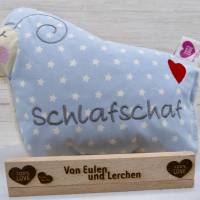 Kuscheltier Schaf Kuschelschaf mit Herz und gesticktem Wunschnamen - personalisiertes Plüschtier - kuschligweich Bild 5