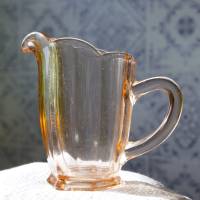 altes Milchkännchen aus Pressglas apricot Vintage/ H Bild 4