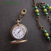 Bettelkette lang grün bronzefarben mit Medaillon Uhr Anhänger Uhren Kette Perlenkette Perlen Uhrenkette Bild 10