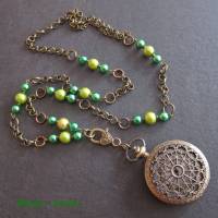 Bettelkette lang grün bronzefarben mit Medaillon Uhr Anhänger Uhren Kette Perlenkette Perlen Uhrenkette Bild 5