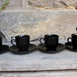 4 Espressotassen mit Untertassen Arcoroc schwarz Espresso Gedecke Vintage 80er Jahre France Bild 1