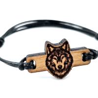 Holzarmband mit Wolfsgravur - Kraftvoll. Elegant. Einzigartig. Bild 5