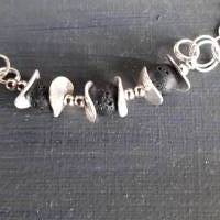 Wunderschöne Halskette mit Lavasteinen,Silberplättchen, versilbert Bild 2