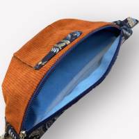 Crossbody Bag Bauchtasche aus Cord „Blue Flower“ Umhängetasche Bild 3