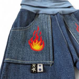 Pumphose für Babys Gr. 74/80 aus Jeans, Feuerwehr, Upcycling Unikat Bild 8