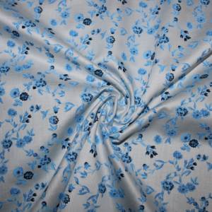 15,70 EUR/m Dirndl-Stoff Blumen blau hellblau auf weiß Baumwollsatin Bild 1