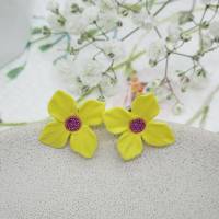 Kleine Ohrstecker mit gelben Blumen, leichte Ohrringe für den Sommer, Ohrstecker aus Ton, florale Ohrstecker, Geschenk Bild 8