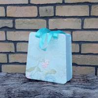 Geschenkverpackung Geschenktasche Geschenkbox, 2 Größen, rosa oder hellblau Bild 1