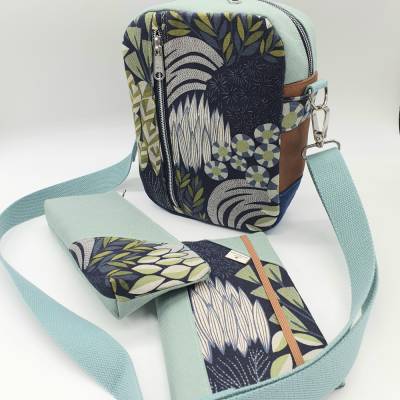 Taschen-Set mit Blumen und Blüten blau/mint