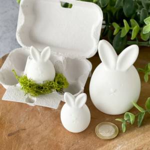 weiße Osterhasen aus Keramikgießmasse, in zwei Größen erhältlich | süße Hasenfamilie als Osterdeko Bild 2