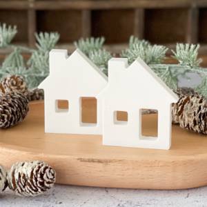 weiße Mini-Häuser, kleine Deko-Häuschen aus Keramikgießmasse Bild 1