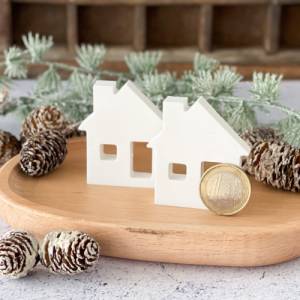 weiße Mini-Häuser, kleine Deko-Häuschen aus Keramikgießmasse Bild 2