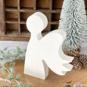 Weißer Weihnachtsengel aus Keramikgießmasse, Engel seitlich als weihnachtliche Dekoration Bild 5