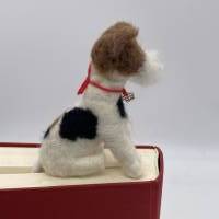 Lesezeichen Foxterrier - bewacht das Buch seiner Besitzer, witziges Lesezeichen für Hundefreunde Bild 3