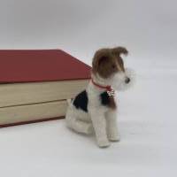 Lesezeichen Foxterrier - bewacht das Buch seiner Besitzer, witziges Lesezeichen für Hundefreunde Bild 4