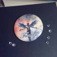 Ein wunderschöner bookish Button / Badge / Anstecker 58mm Durchmesser Dark Fantasy Bild 2