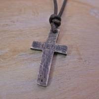 Geschwärztes Silberkreuz "Vinzenz", Kreuz in Silber 925 mit Lederband,  cooles Geschenk zur Konfirmation, Kommun Bild 3