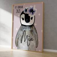 Pinguin Mädchen Kinderbild mit Name, Kinderzimmer Bild,  Poster Deko, Geschenk zur Geburt Bild 2