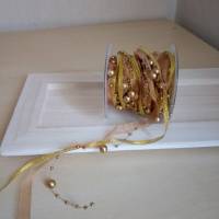 Band mit Perlen und Dekoelementen  für Floristik und andere Bastelideen in bordeau , gold , silber je 2,5 Meter Länge Bild 4