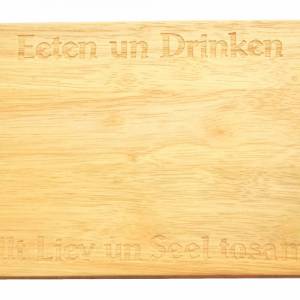 Frühstücksbrett Plattdeutscher Spruch  Eeten und Drinken höllt Liev un Seel tosamen Gravur Brotbrett Bild 2