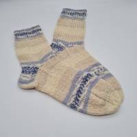 Gestrickte Socken in Beige Blau, Gr. 38/39, handgestrickt, la piccola Antonella Bild 2