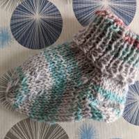Kunterbunte BabySöckchen - Neugeborenen-Socken Bild 4