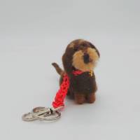 Schlüsselanhänger Dackel braun aus Filz, handgearbeitet, einmaliges Geschenk für Dackel-Besitzer, Taschenanhänger Bild 3