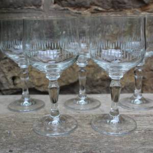 5 Weingläser Kristallglas geschliffene Streifen Gläser 60er 70er Jahre  DDR GDR Bild 1
