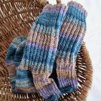 Socken, handgestrickt, in Gr. 44/45 Wollsocken Söckchen Ringelsocken Kuschelsocken blau petrol ocker, verstärkte Ferse Bild 2
