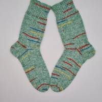 Gestrickte dickere Socken in hellgrün bunt,Gr. 42/43,Stricksocken,Kuschelsocken aus 6 fach Sockenwolle handgestrickt Bild 3