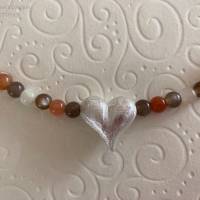 Mondsteinkette bunt mit silbernem Herz, 43 cm lang, Edelsteine orange, braun, creme, Geschenk Mann Frau, Handarbeit Bild 7