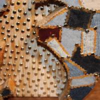 Osterdeko JEANS-EI  Collage auf einem Holzei aus Jeans und Metallplättchen im Shabby-Stil bemalt mit Acrylfarben Bild 6