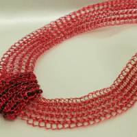 edle Knoten-Colliers gehäkelt aus Draht mit mittig eingearbeitetem Knoten und kleinen Perlen, mit Magnetverschluss Bild 6