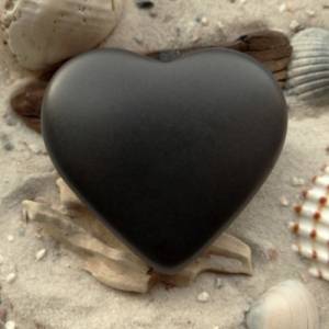 Herz Ich liebe Dich Stein mit Gravur Basalt - mit Wunschgravur auf der Rückseite - tolle Liebeserklärung Bild 2