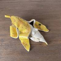 Der Bananenfrosch, Frosch, Frosch Skulptur, Bananenschale, Banane, Froschkönig, Froschplastik, Froschfigur Bild 1