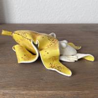 Der Bananenfrosch, Frosch, Frosch Skulptur, Bananenschale, Banane, Froschkönig, Froschplastik, Froschfigur Bild 3