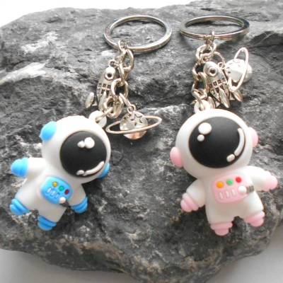 Astronaut , Astronautin  3 D Rakete Planet Schlüsselanhänger versilbert , Weltraum, Weltall