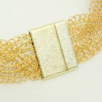 Gehäkeltes Gold - handmade Damen-Collier aus 24ct vergoldetem Draht, geflochten, geschlossen mit Magnetverschluss Bild 2