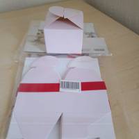 8 St. Mini - Geschenkbox zum zusammen falten - Tischkarten in rot zum Basteln - eventuell als - Gastgeschenke Bild 2