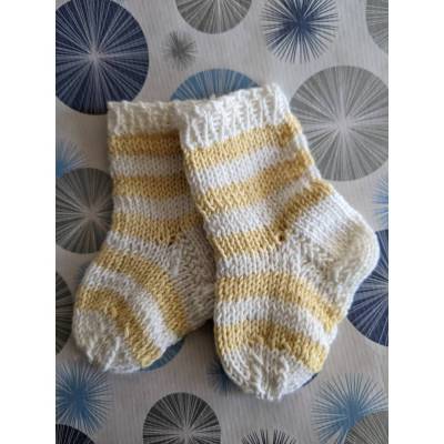BabySöckchen - Neugeborenen-Socken Ringeloptik hellgelb-weiß