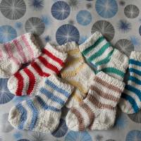 BabySöckchen - Neugeborenen-Socken Ringeloptik hellgelb-weiß Bild 5