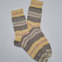 Gestrickte Socken in Beige Gelb, Gr. 38/39, handgestrickt, la piccola Antonella Bild 4